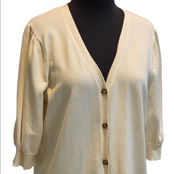 Marled Cream Color Cardigan Lightweight Sweater Size Large Short Sleeve NWT - Picture 3 of 11